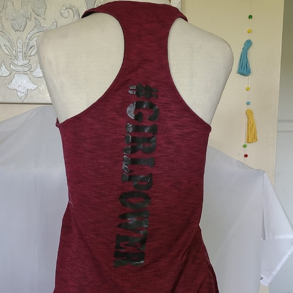 Red Sleeveless Racerback Tank Top with Vintage Graphics - Picture 4 of 4